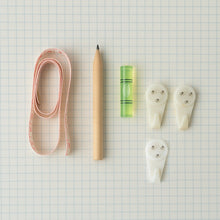 6-in-1 Wall Hanging & Measurement Tool Kit